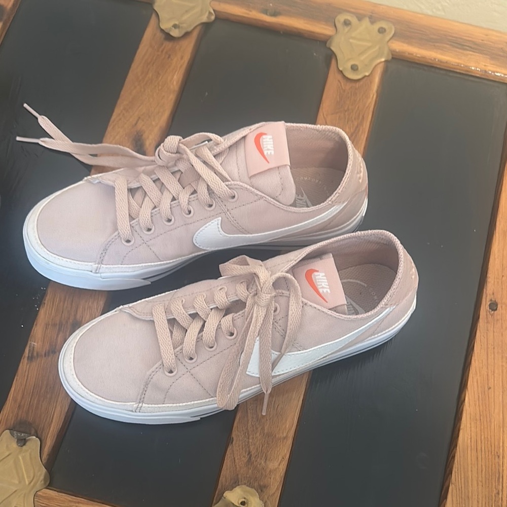 Nike Women's Court Legacy Sneakers